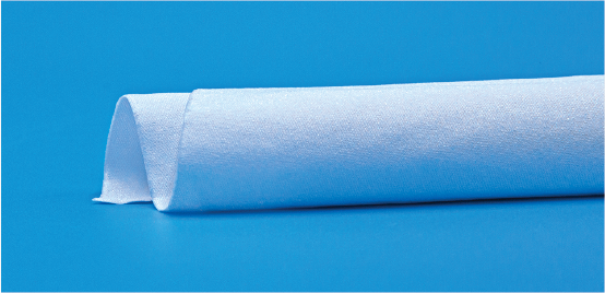 Polyester knit cleanroom wipe with edge details